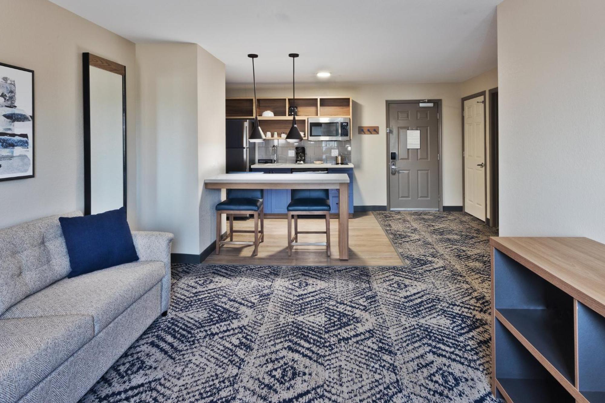 Candlewood Suites Eastchase Park By Ihg Montgomery Exterior foto